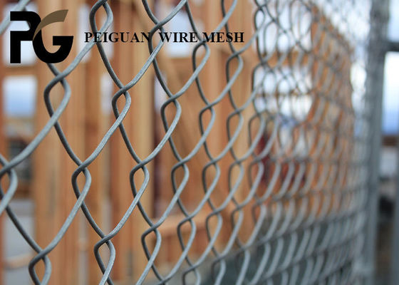 Emplazamiento de la obra torcido de alambre que cerca, cercado de la alambrada del metal de 6 pies